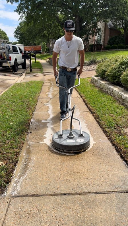 Regular sidewalk cleaning